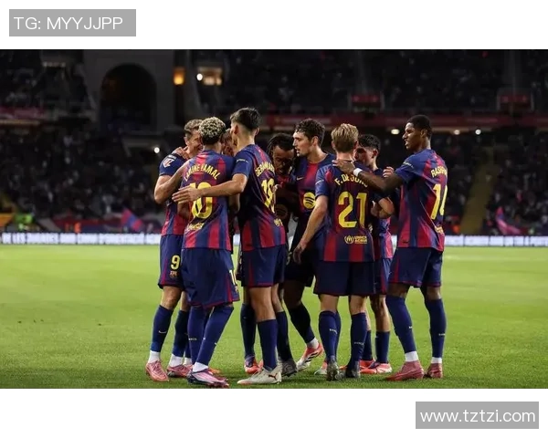 巴塞罗那迎战埃尔切黑猫入场助阵球队争胜